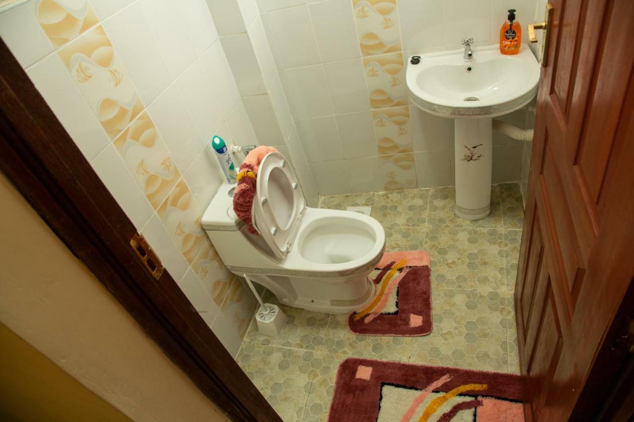 Ashville Homes Meru Kültér fotó